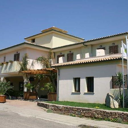Nyce Club Sport Village Badesi Exterior foto