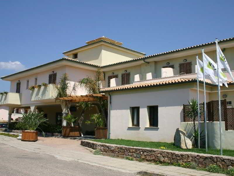 Nyce Club Sport Village Badesi Exterior foto